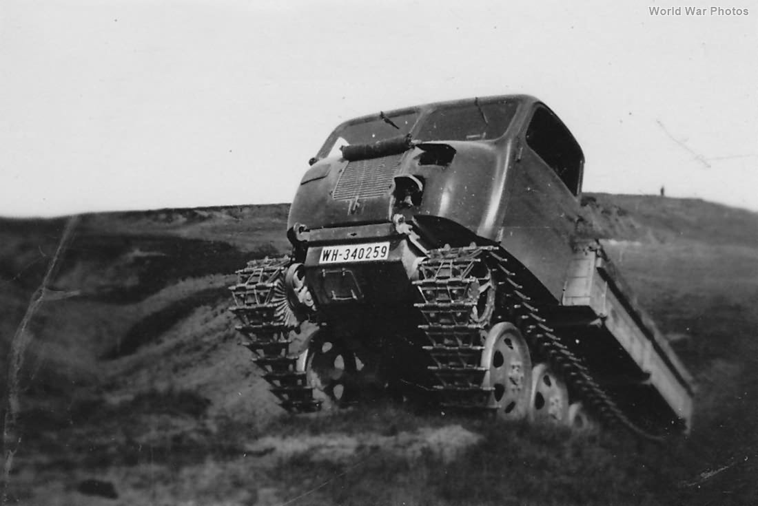 Raupenschlepper OST WH-340259