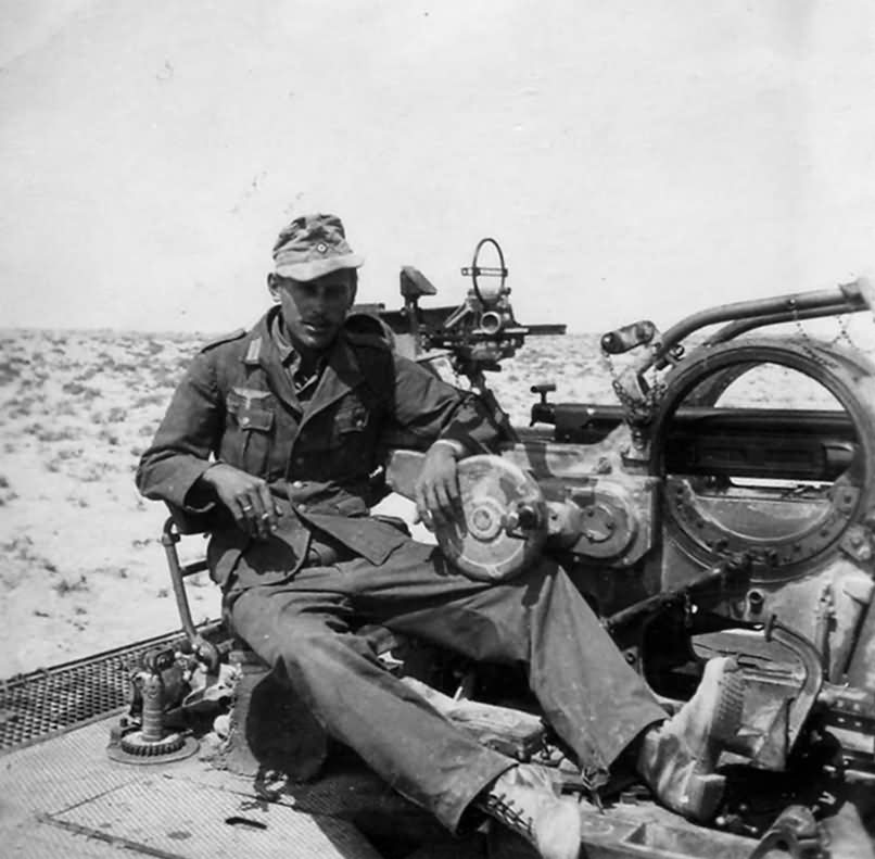 SdKfz 10/4 DAK Afrika Korps