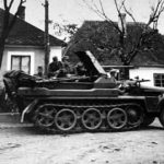Sd Kfz 10 with Pak 36 (3,7 cm PaK 36 (Panzerabwehrkanone 36)