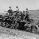 German halftrack SdKfz 10/4 11
