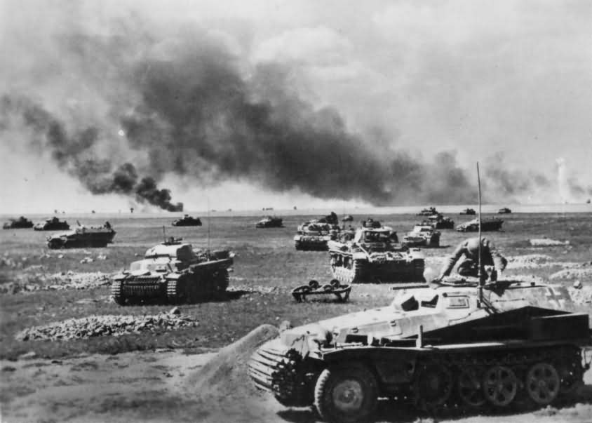 German light observation vehicle Sdkfz 253 in action