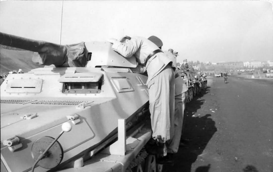 leichter Schützenpanzerwagen (3.7 cm PaK) SdKfz 250/10 Italy