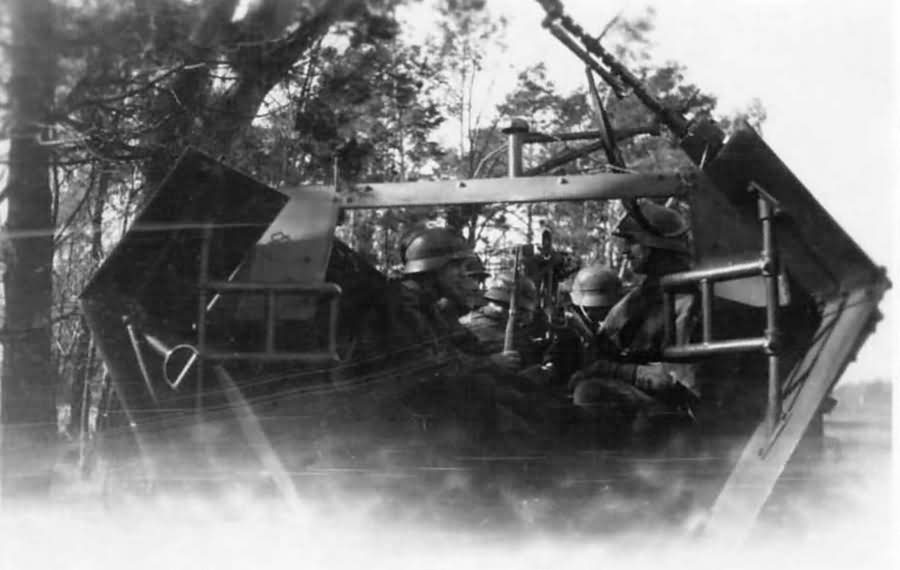 SdKfz 251 interior rear
