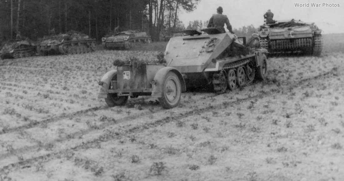 SdKfz 252 of the Sturmgeschütz-Abteilung 243