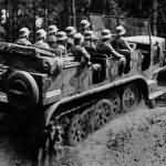 German halftrack Sdkfz 7