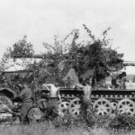 8,8cm Flak 18 on s. Zgkw. 12t type DB 9 SdKfz 8