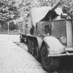 8,8 cm Flak 18 (Sfl.) auf Zugkraftwagen 12t Sd.Kfz. 8 Halftrack