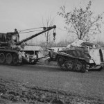 SdKfz 9/1 towing a Sd.Kfz. 250