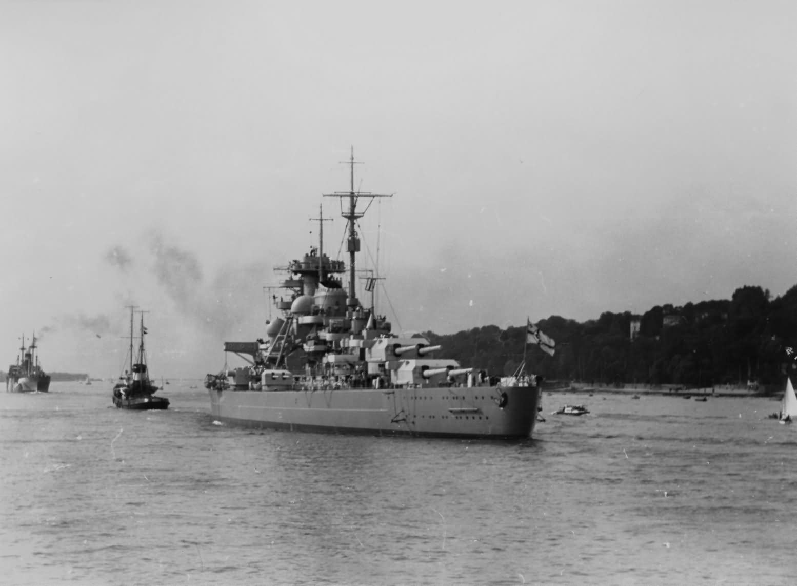 A stern view of the battleship Bismarck World War Photos A stern view of the battleship Bismarck World War Photos