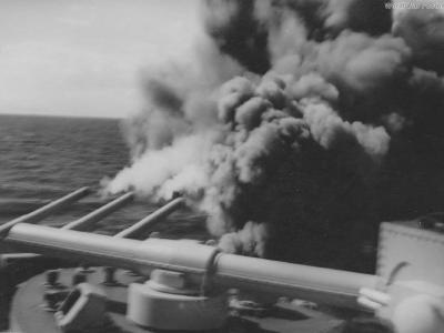 Graf Spee firing