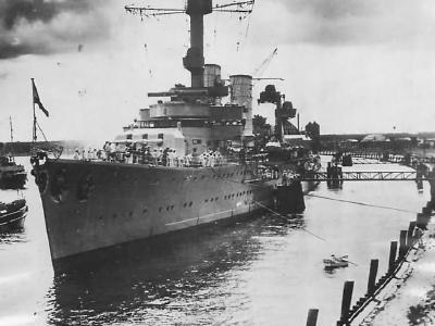 Königsberg in Swinemunde for Naval Review in 1934
