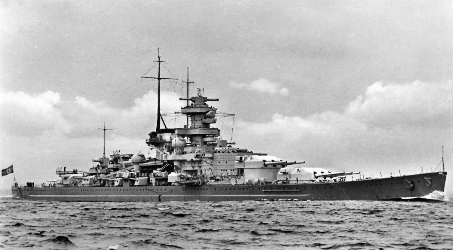 Battleship Scharnhorst broadside view