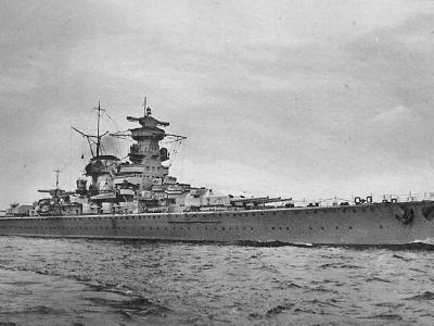 Heavy cruiser Admiral Scheer