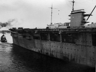 Aircraft carrier Graf Zeppelin 2