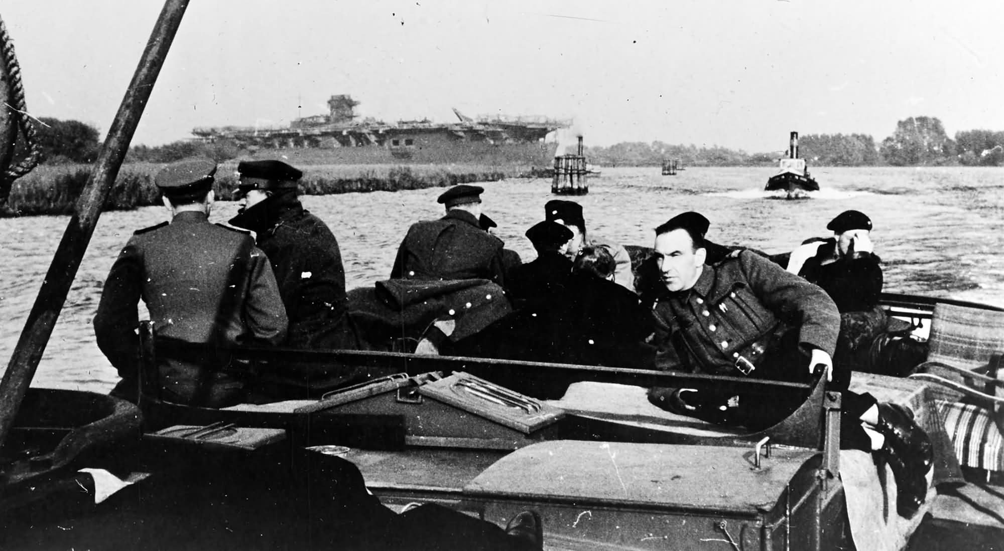 Graf Zeppelin September 1945 2