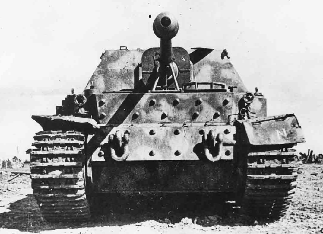 Ferdinand 501 of the schwere Panzerjäger-Abteilung 654