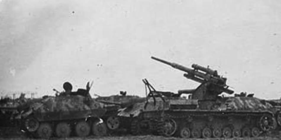 Hetzer and Panzer IV with Flak 88