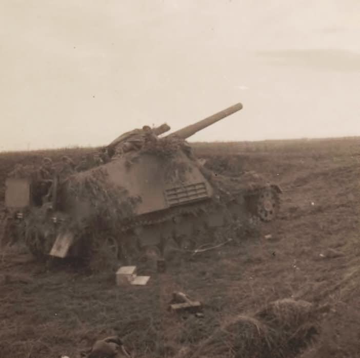 Hummel howitzer 9