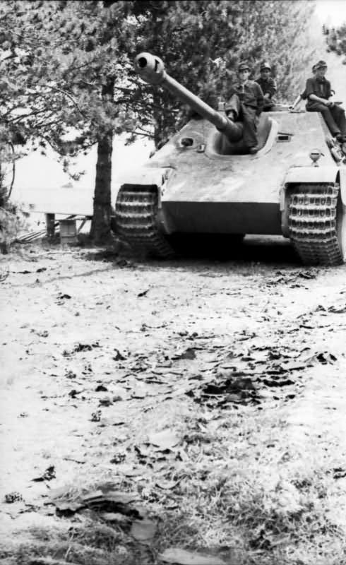 France Jagdpanther mid production