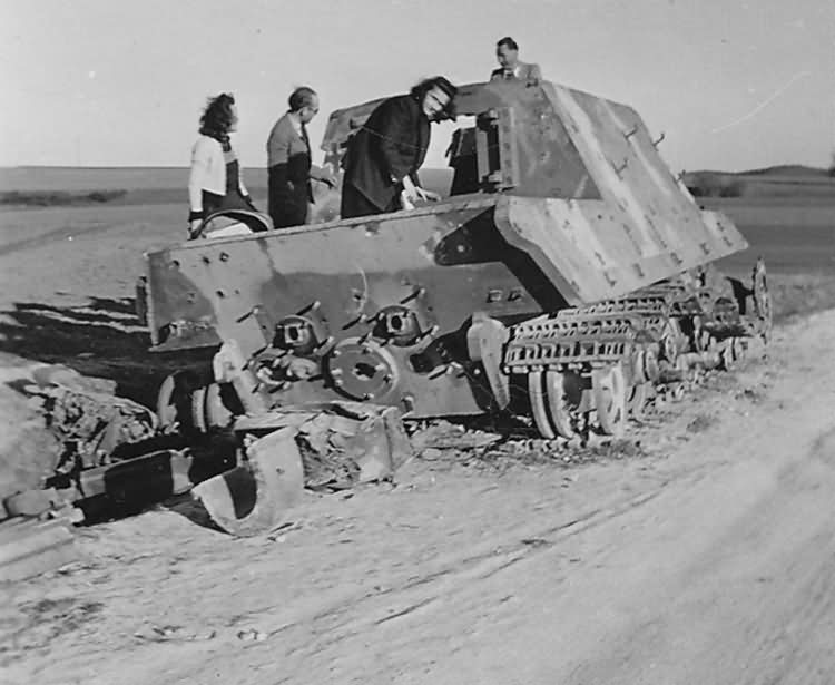 Jagdtiger number 233 of the schwere Panzerjager Abteilung 653