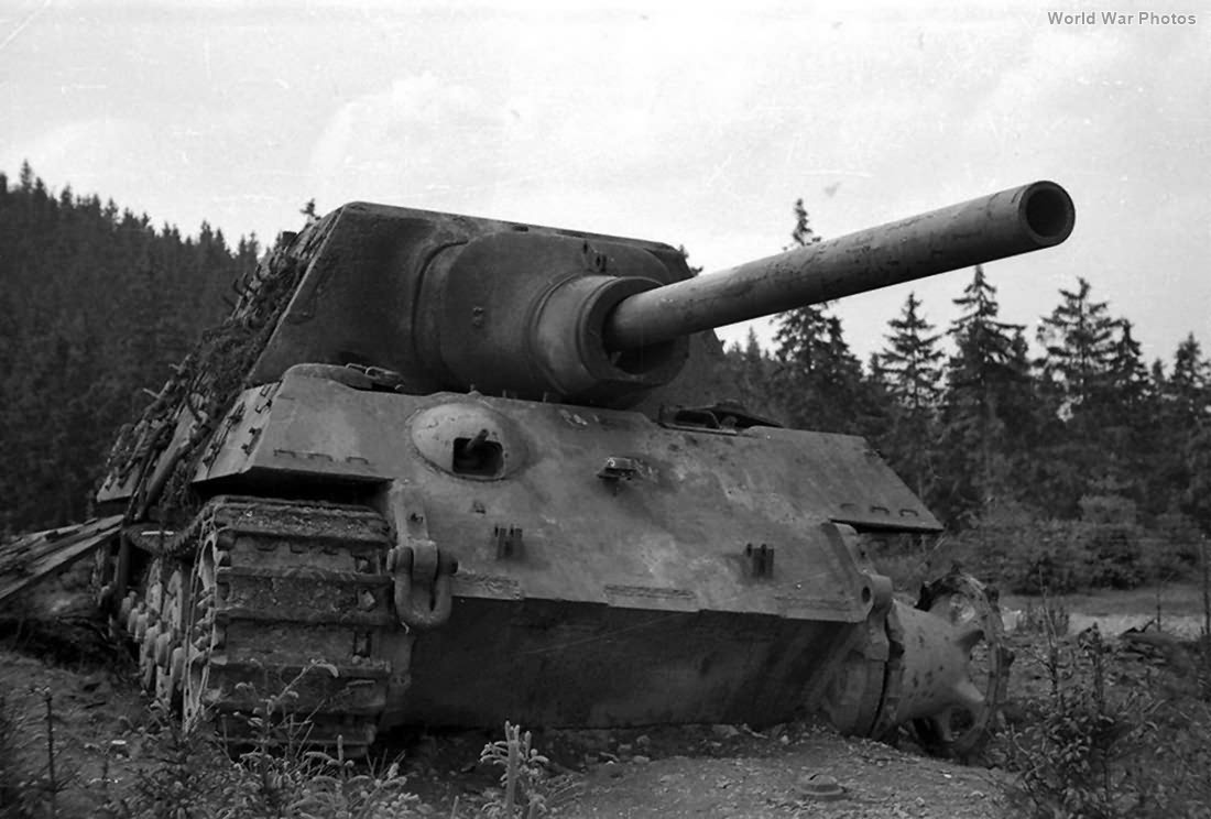 Destroyed Jagdtiger 6