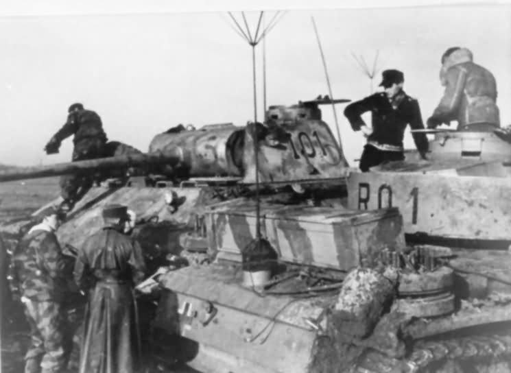 Befehlspanzer Panther I01