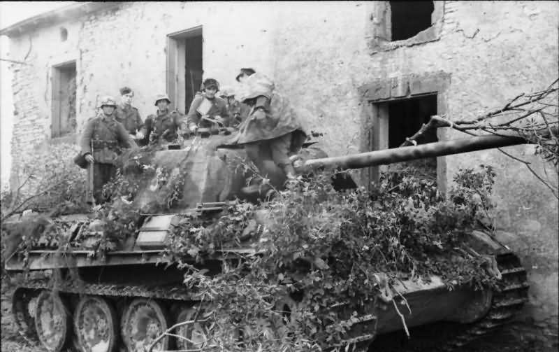 Panther ausf G France 1944 5