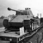 Panther ausf G on rail car