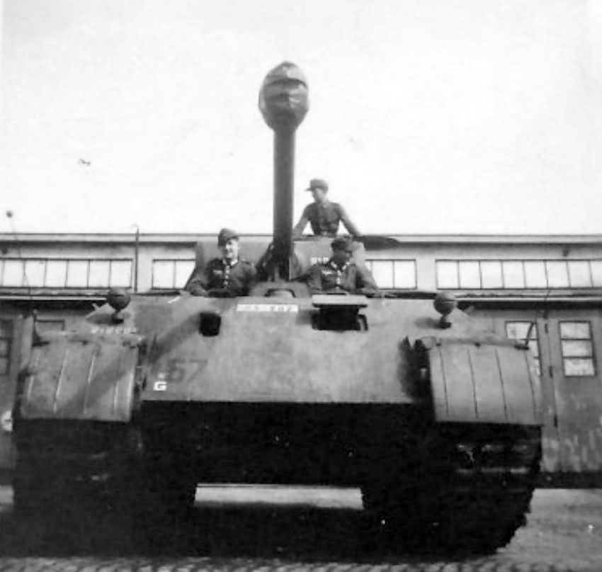 early Panther tank