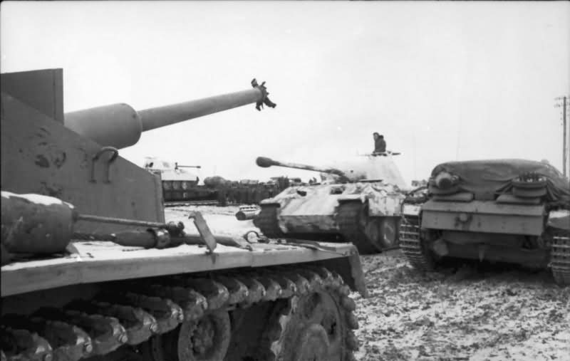 Panther tank in winter camo