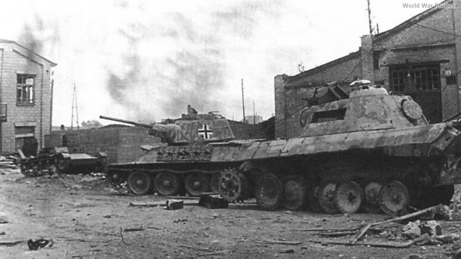 Panther and T-34 Minsk Bolshevik factory 1944