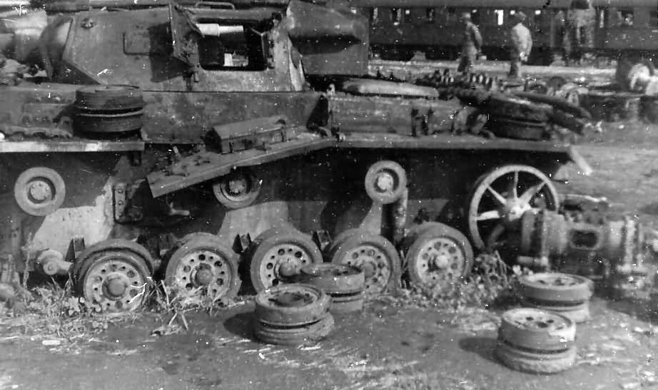 Panzer 3 1942 destroyed