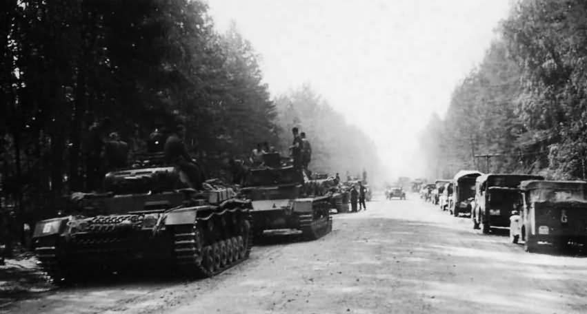 Panzerkampfwagen III tanks photo
