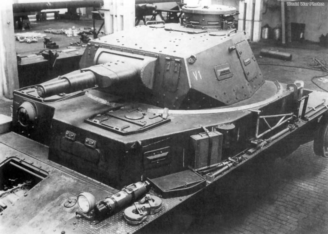 Первая п четвертая т. Т-4 танк. Корпус танка т 4. Танк т4 Германия внутри. Танк Panzer 4.