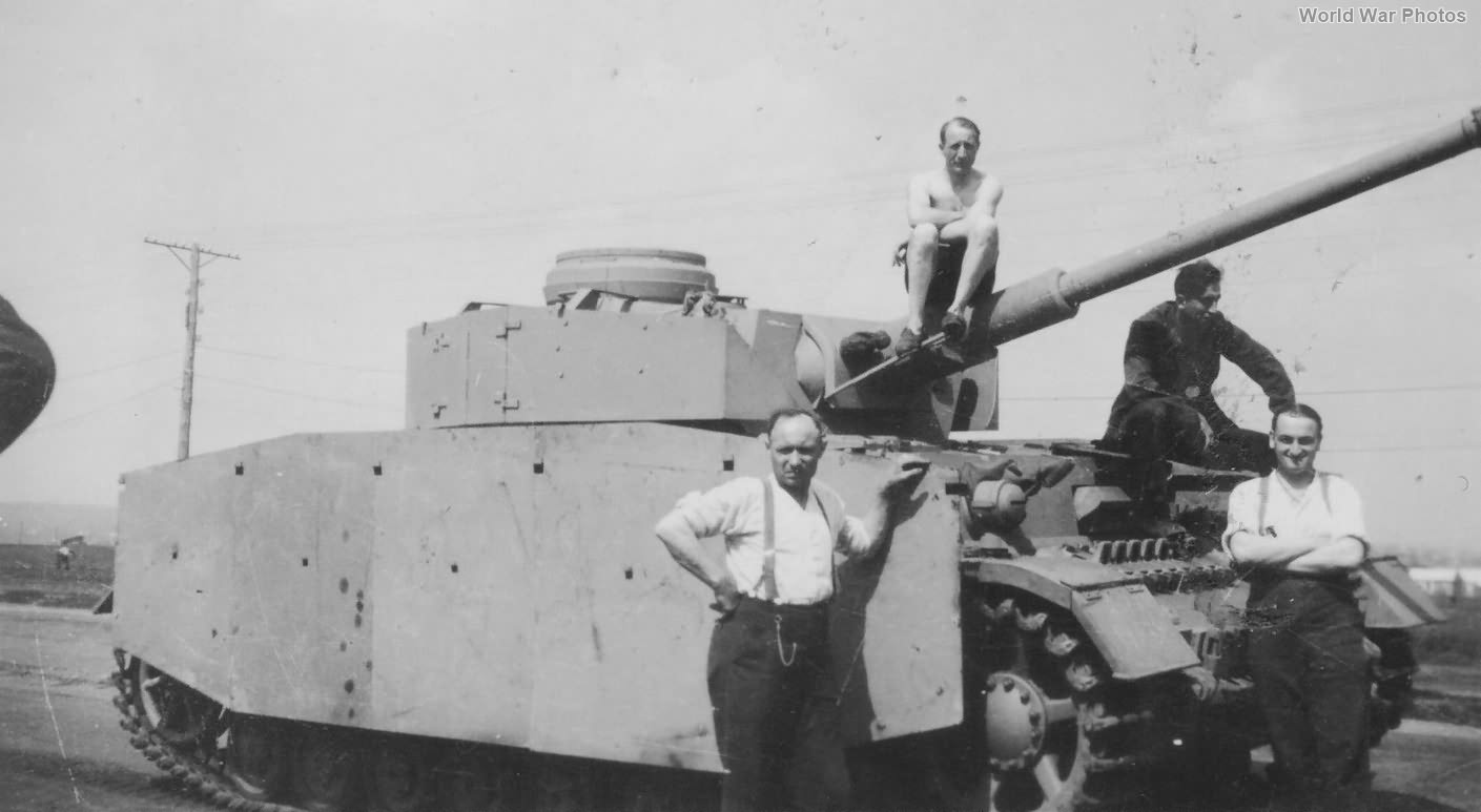 Panzer IV of the 23. Panzer-Division, Hungary 1945