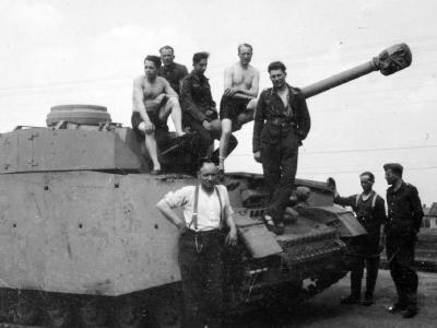 Panzer IV of the 23. Panzer-Division, Hungary 1945 2