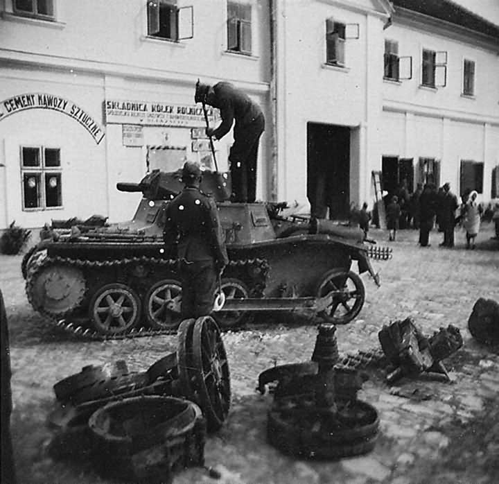 Damaged Panzer I ausf A Poland 1939