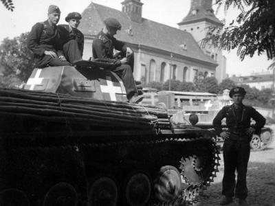 Panzer II tank of the 1. Panzer-Division, Piotrkow Trybunalski 1939