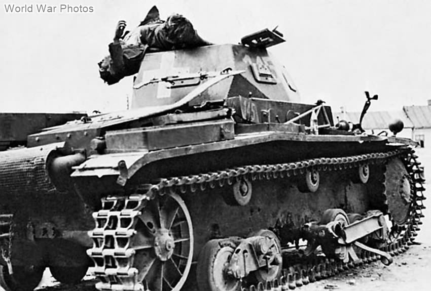 Panzer II ausf b of the 4. Panzer Division Warsaw September 1939