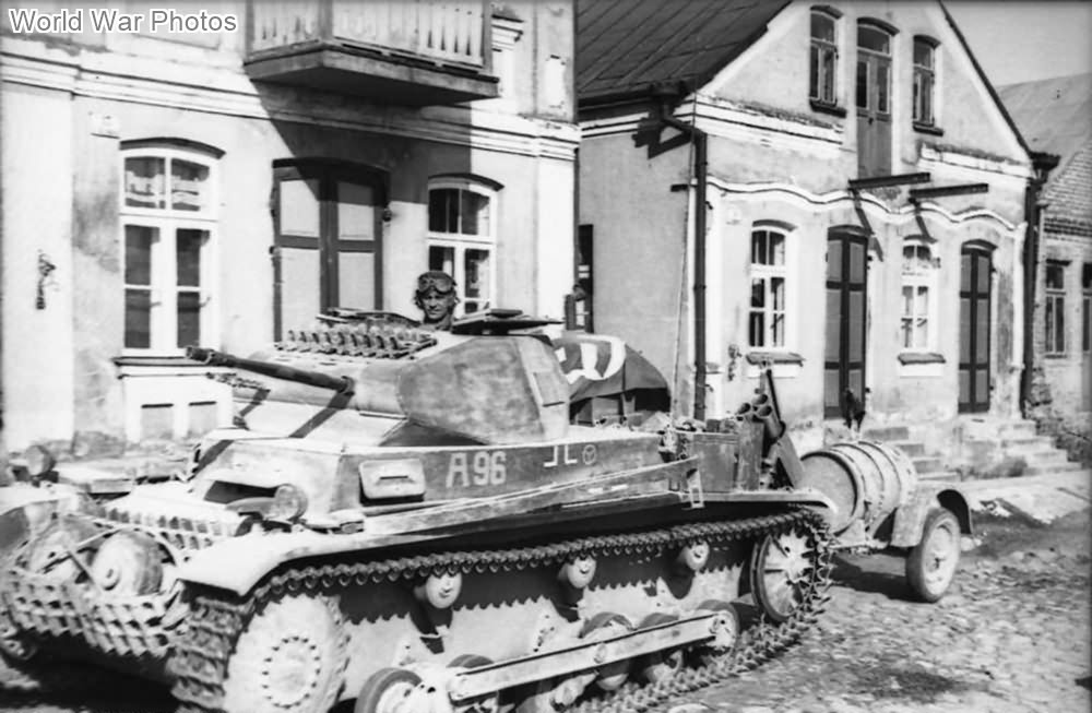 Panzer II with trailer from 12. Panzer Division July 1941