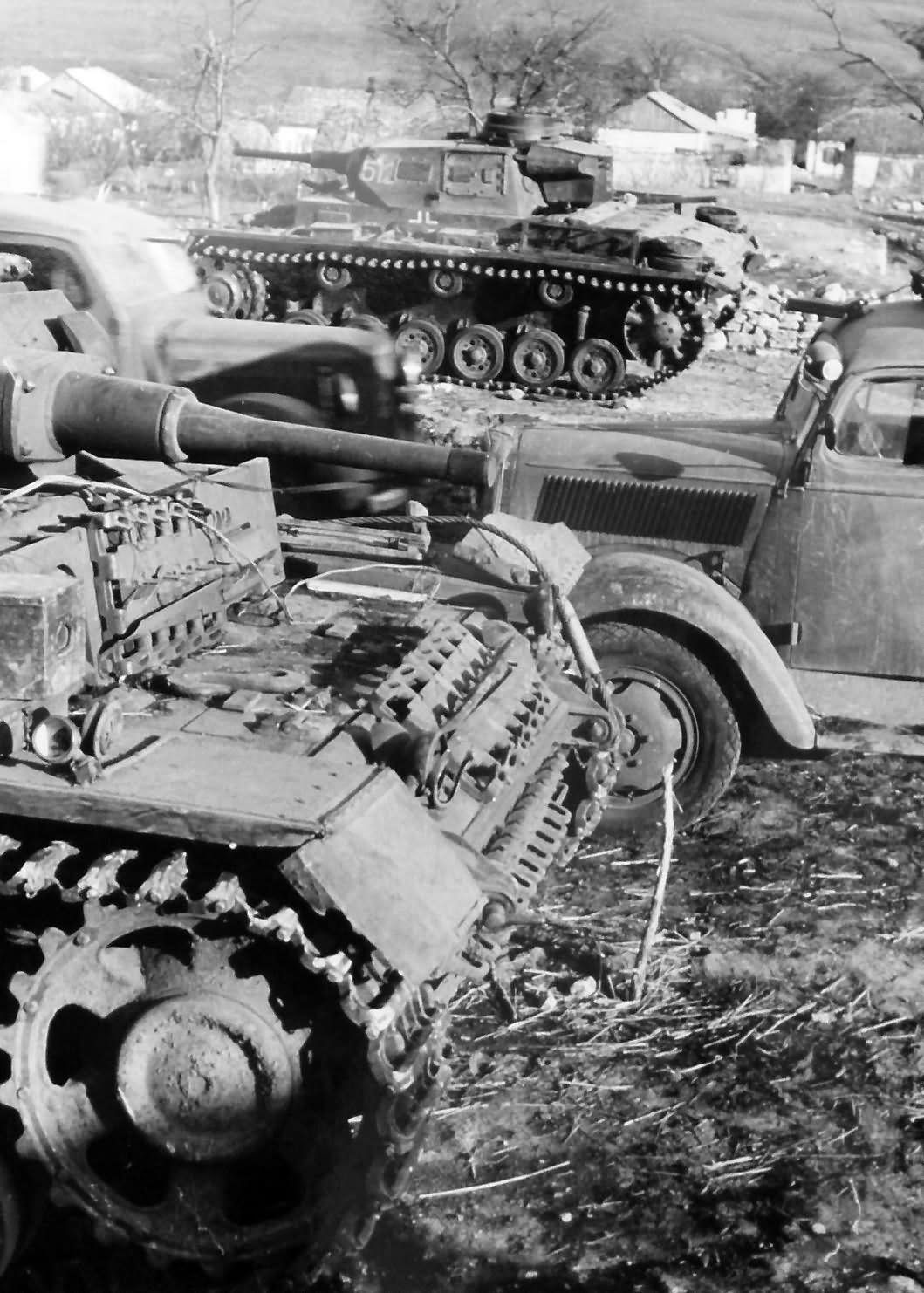 Panzer III Ausf G tactical number 512