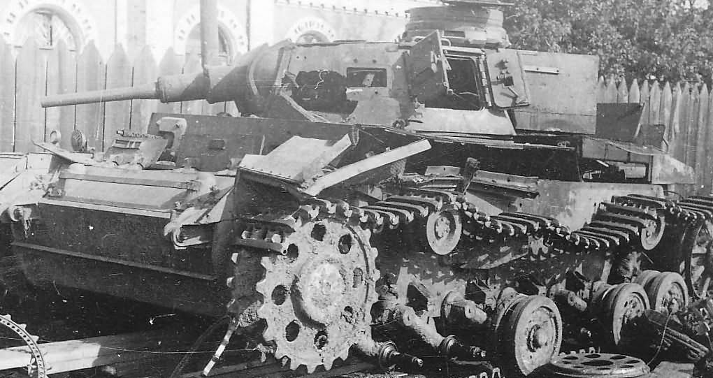 Panzer III completely destroyed Russia 1941