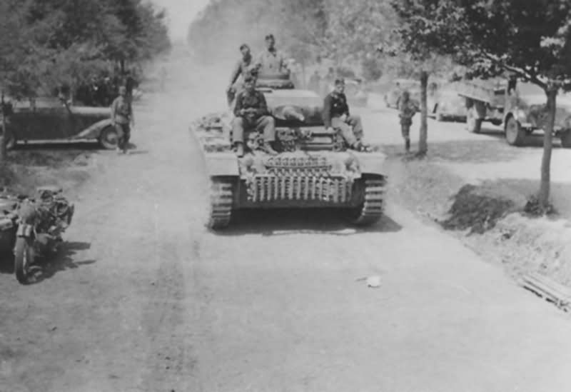 Panzer III tank 1