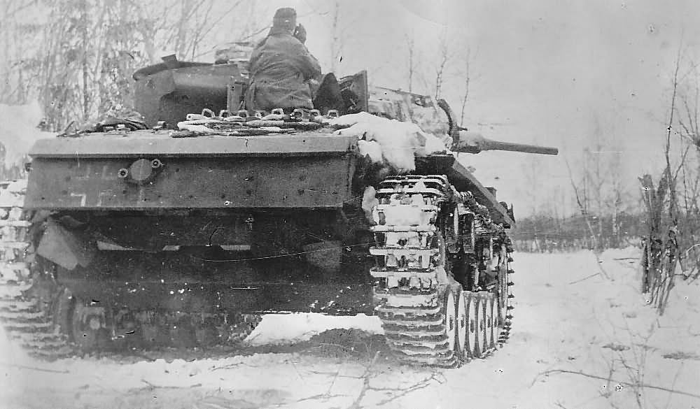 Panzer III winter 1942 – rear view
