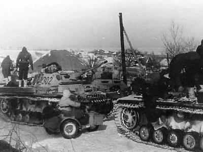 Panzer III number 302 with winterketten