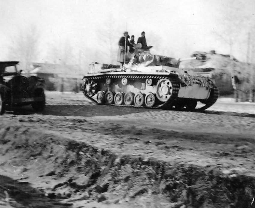 Panzer III with winter camo Eastern Front