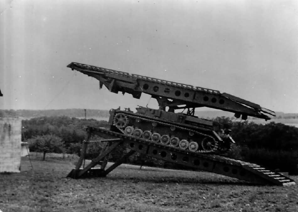 Bruckenleger IV German bridgelayer