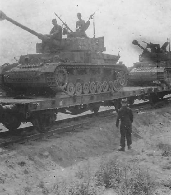 Panzer IV Ausf H number 514 rail transport Holland 1944