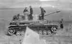 Panzerkampfwagen IV long barrel variant and crew