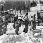 Panzer IV with winter camouflage Eastern Front 1943